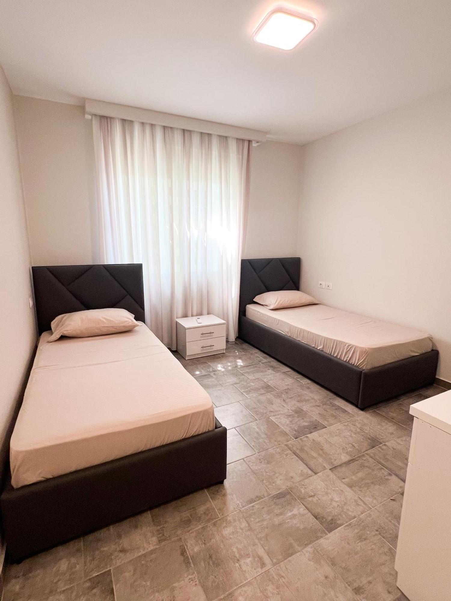 Sea View Apartments ดูร์เรส ภายนอก รูปภาพ